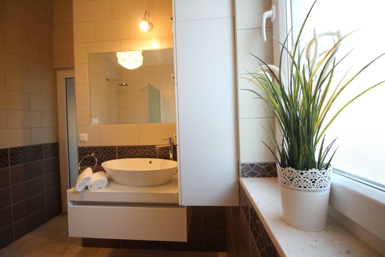 Lux Haus Villa Трогир Екстериор снимка