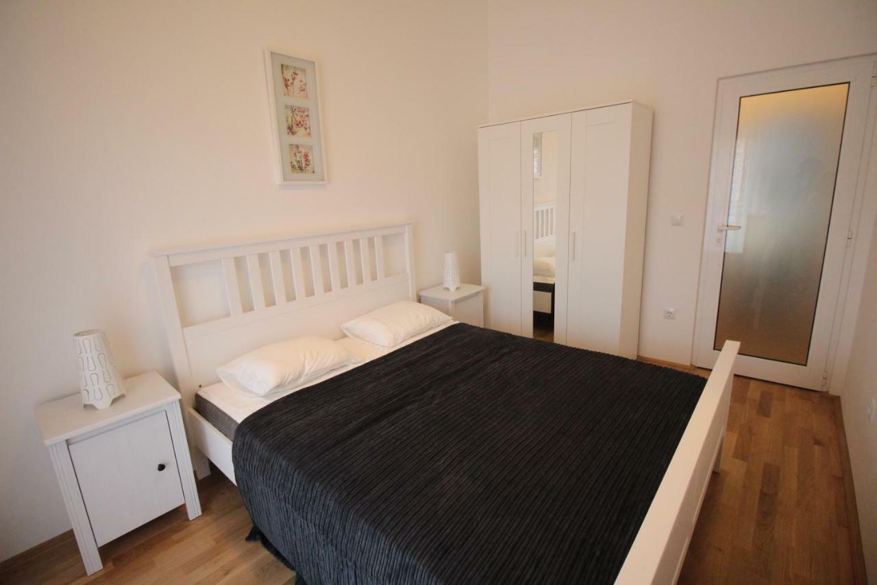Lux Haus Villa Трогир Екстериор снимка